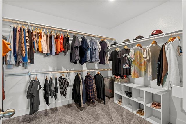 7110 Silver Star LN, Austin, TX 78744