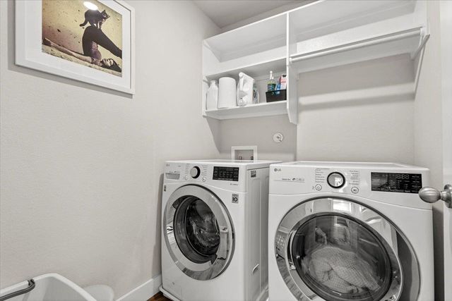 7110 Silver Star LN, Austin, TX 78744