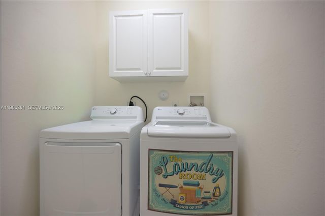 11472 SW 254th St, Homestead, FL 33032