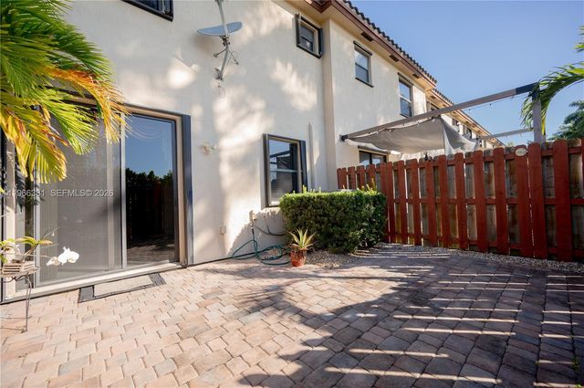 11472 SW 254th St, Homestead, FL 33032