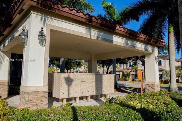 11472 SW 254th St, Homestead, FL 33032