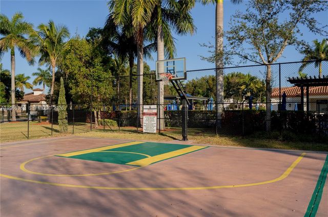 11472 SW 254th St, Homestead, FL 33032