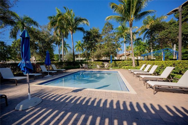 11472 SW 254th St, Homestead, FL 33032