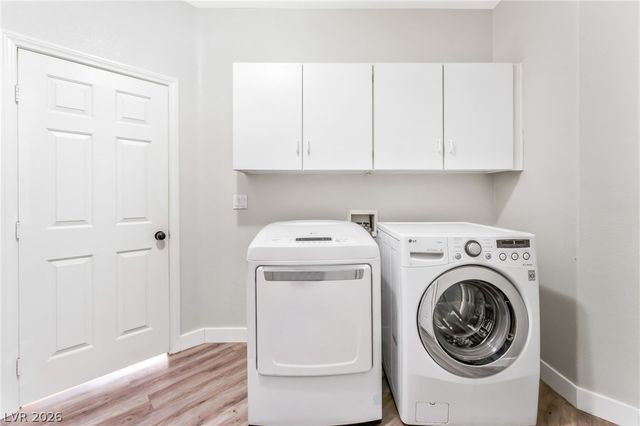 9604 Windom Point Avenue, Las Vegas, NV 89129