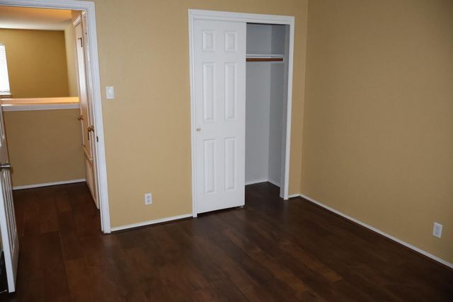 104 Golden Gate DR, Leander, TX 78641