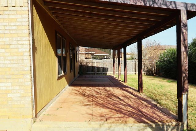 104 Golden Gate DR, Leander, TX 78641