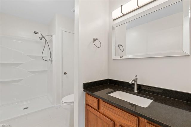 641 Baywood TRL, Chesapeake, VA 23323