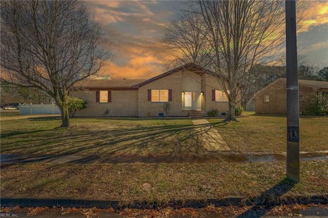 641 Baywood TRL, Chesapeake, VA 23323