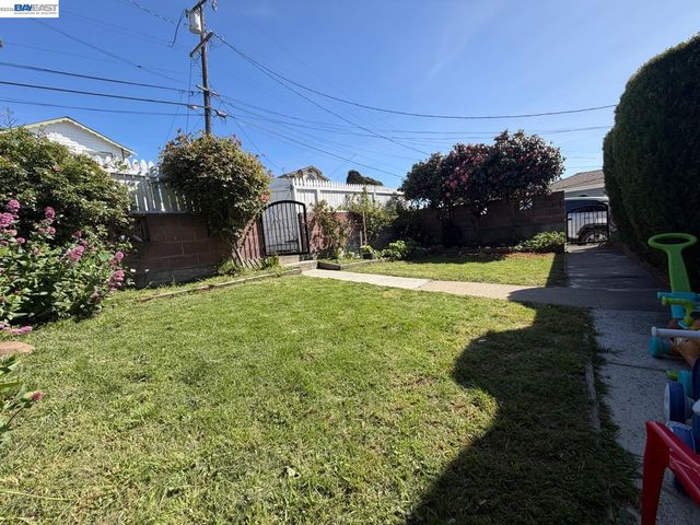 1619 Bayo Vista Ave, San Pablo, CA 94806