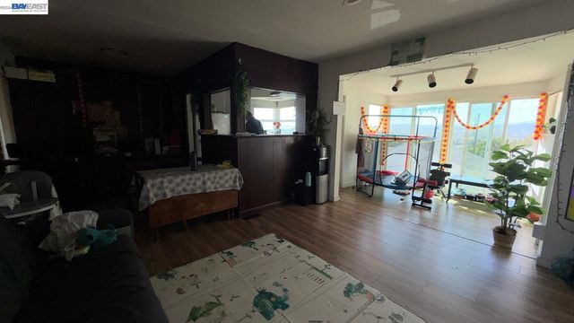 1619 Bayo Vista Ave, San Pablo, CA 94806