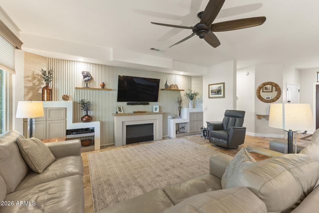 18037 N SAN SALVADOR Court, Surprise, AZ 85374