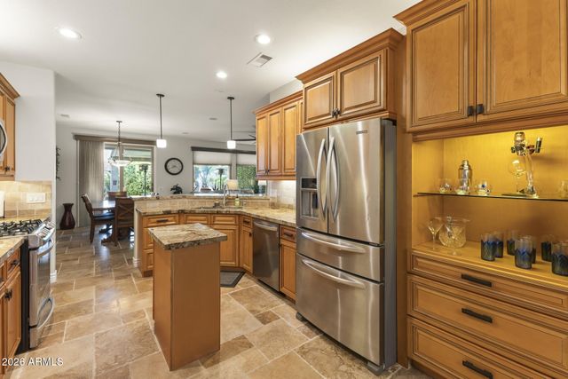 18037 N SAN SALVADOR Court, Surprise, AZ 85374