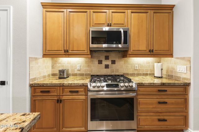 18037 N SAN SALVADOR Court, Surprise, AZ 85374