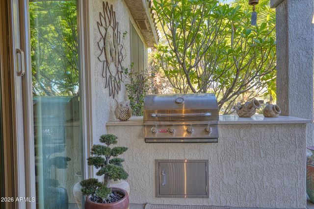 18037 N SAN SALVADOR Court, Surprise, AZ 85374