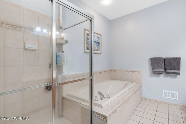 45 Stonegate Drive, Little Egg Harbor, NJ 08087