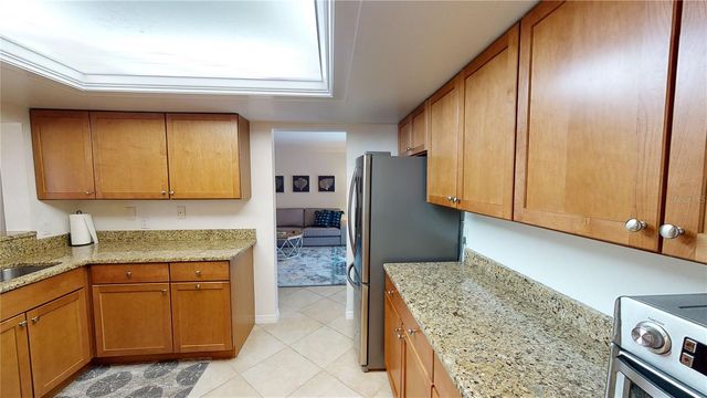 2749 ORCHID OAKS DRIVE 302, Sarasota, FL 34239