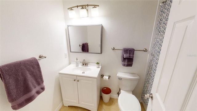 2749 ORCHID OAKS DRIVE 302, Sarasota, FL 34239