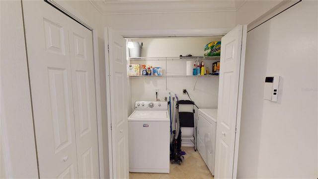 2749 ORCHID OAKS DRIVE 302, Sarasota, FL 34239