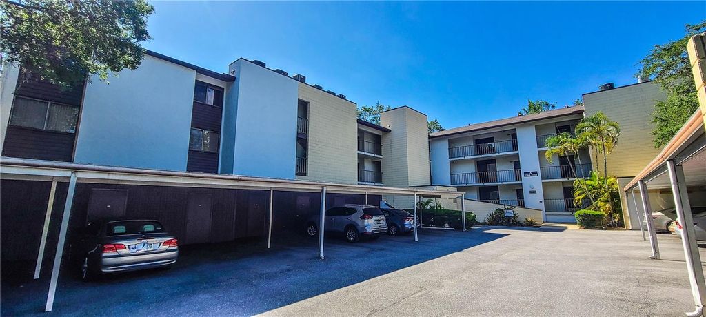 Image 1 of property listing at 2749 ORCHID OAKS DRIVE 302, Sarasota, FL 34239