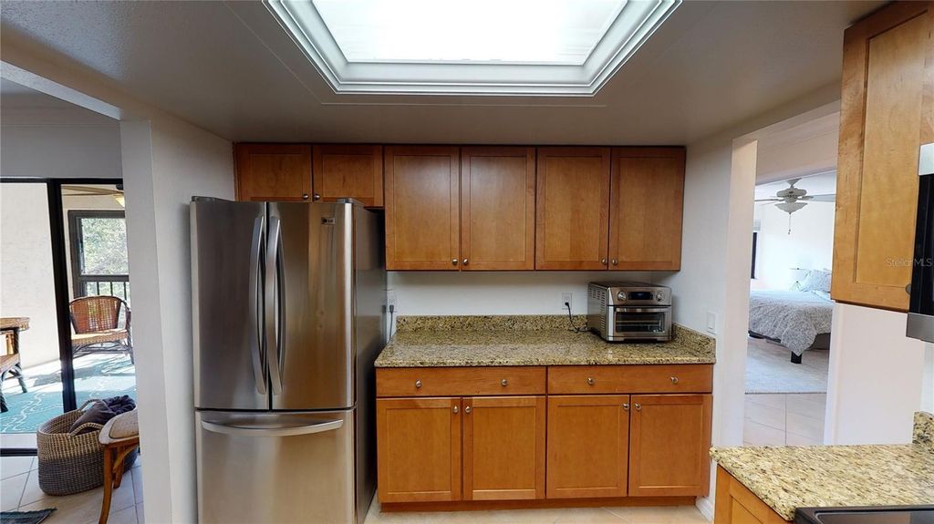 Image 14 of property listing at 2749 ORCHID OAKS DRIVE 302, Sarasota, FL 34239