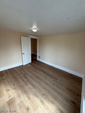 276 Orange Street, Conneaut, OH 44030