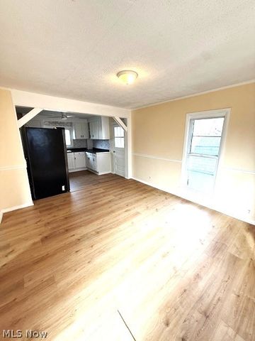 276 Orange Street, Conneaut, OH 44030