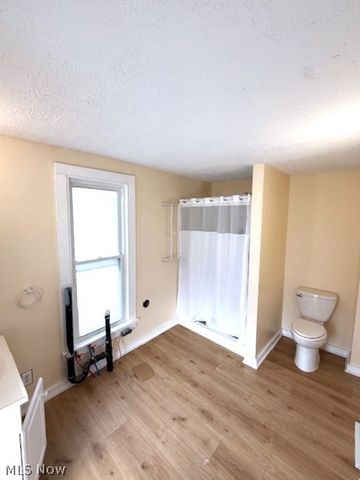 276 Orange Street, Conneaut, OH 44030