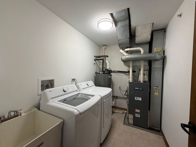 2825 73rd Avenue 2, Elmwood Park, IL 60707