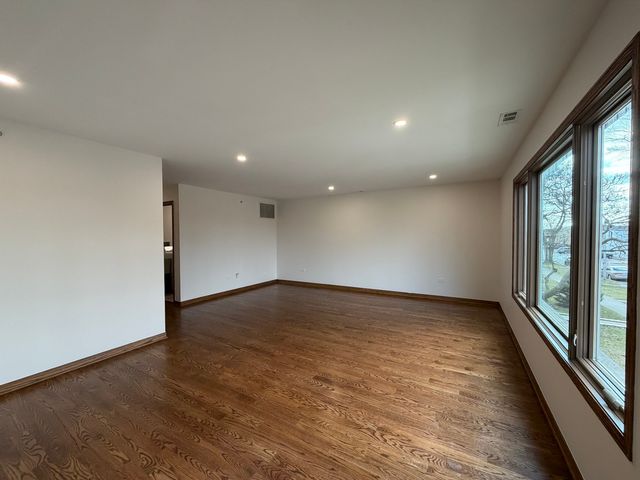 2825 73rd Avenue 2, Elmwood Park, IL 60707