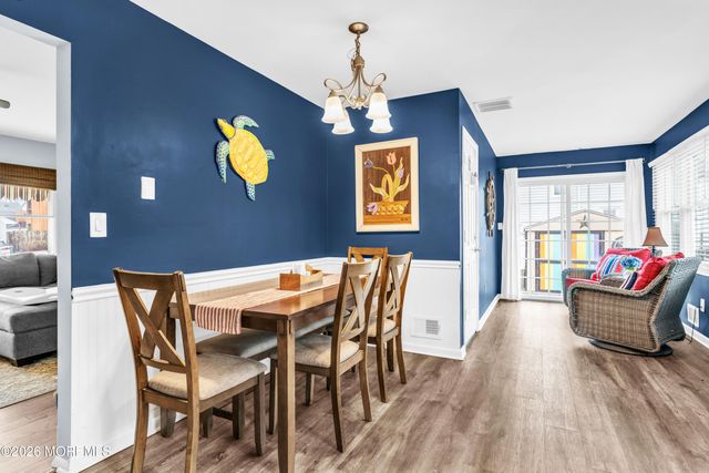 527 Delaware Avenue, Point Pleasant, NJ 08742