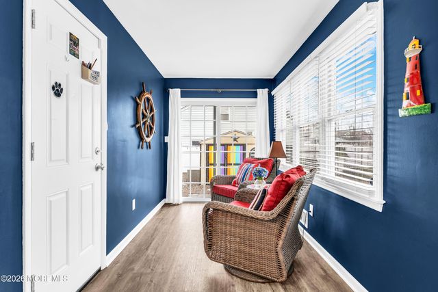 527 Delaware Avenue, Point Pleasant, NJ 08742