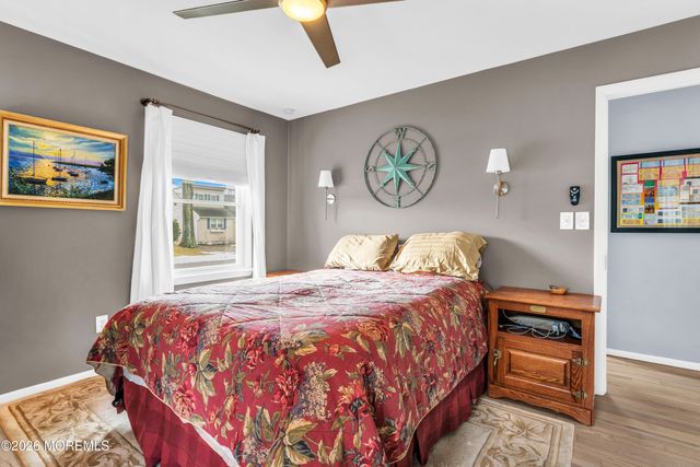 527 Delaware Avenue, Point Pleasant, NJ 08742