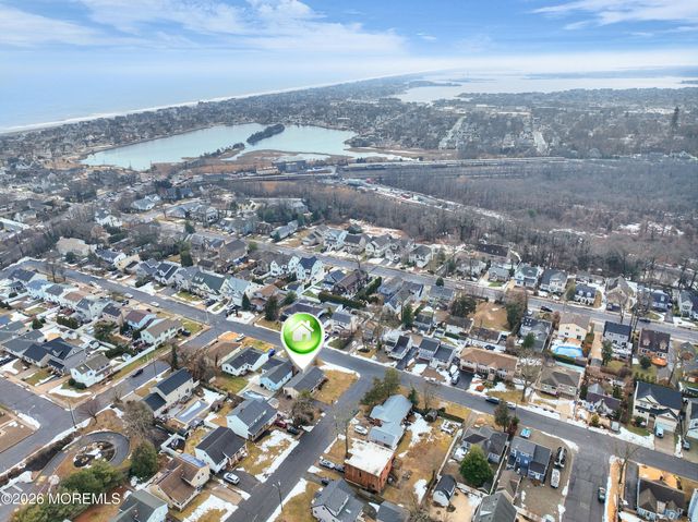 527 Delaware Avenue, Point Pleasant, NJ 08742