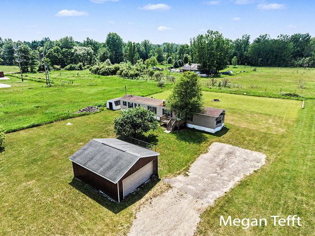 14333 S Juniper Avenue, Kent City, MI 49330