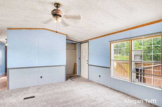 14333 S Juniper Avenue, Kent City, MI 49330