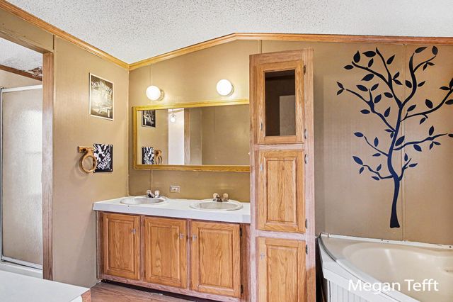 14333 S Juniper Avenue, Kent City, MI 49330