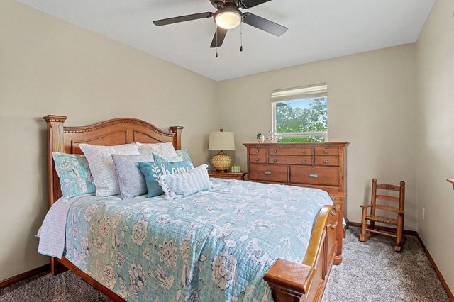 630 S Stoneridge St, Valley Center, KS 67147