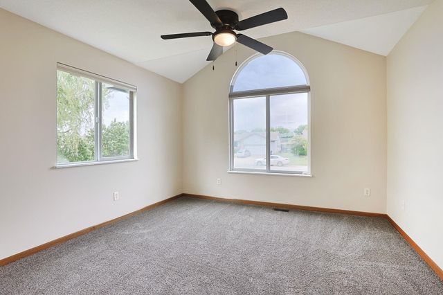 630 S Stoneridge St, Valley Center, KS 67147