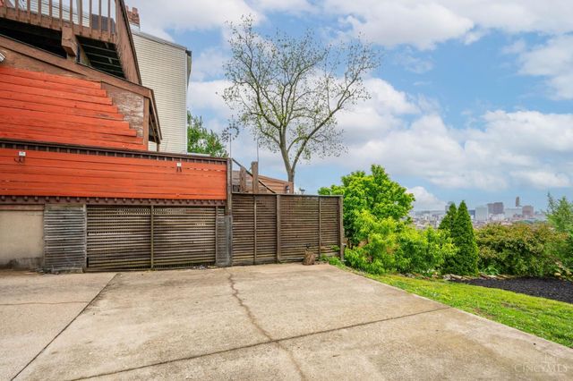 245 Klotter Avenue, Cincinnati, OH 45208