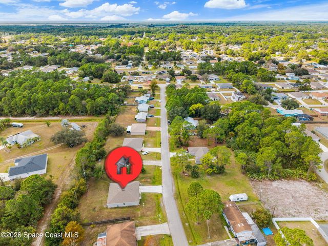 354 Carvalho Street SE, Palm Bay, FL 32909