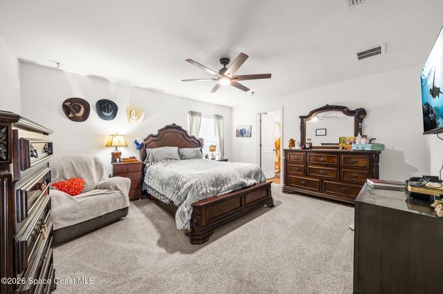 354 Carvalho Street SE, Palm Bay, FL 32909