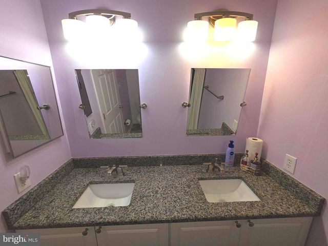 107 LIBERTY DR, Bensalem, PA 19020