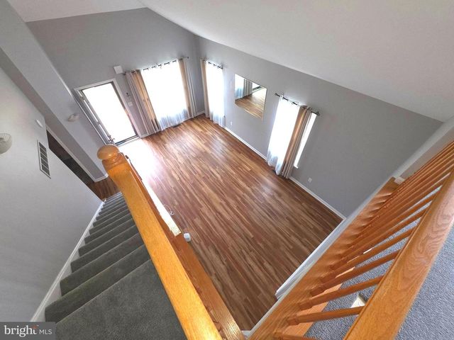 107 LIBERTY DR, Bensalem, PA 19020