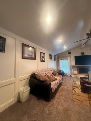 8222 Ridge Forest Drive, Houston, TX 77088