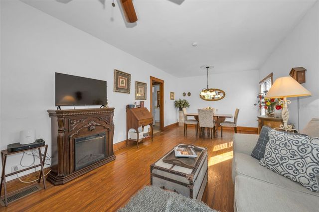 5936 CENTRAL AVENUE, New Port Richey, FL 34652