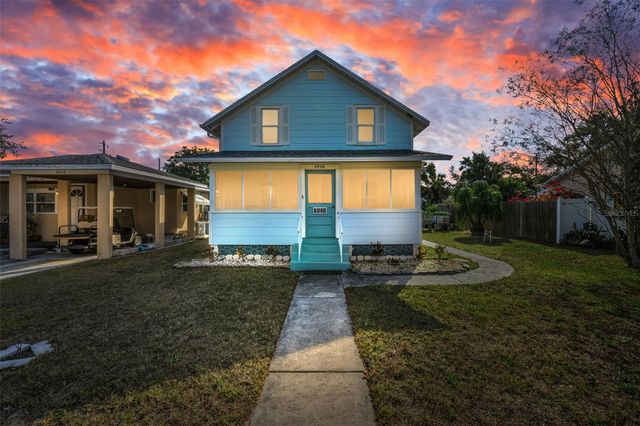 5936 CENTRAL AVENUE, New Port Richey, FL 34652