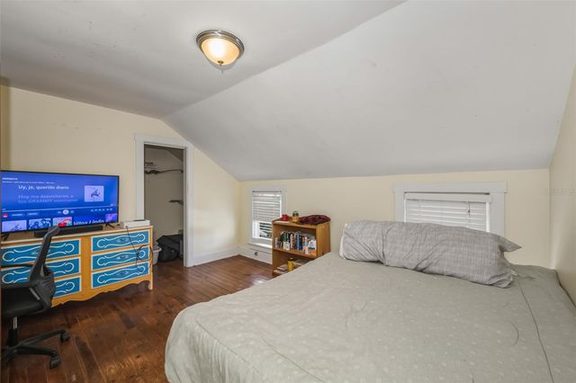 5936 CENTRAL AVENUE, New Port Richey, FL 34652