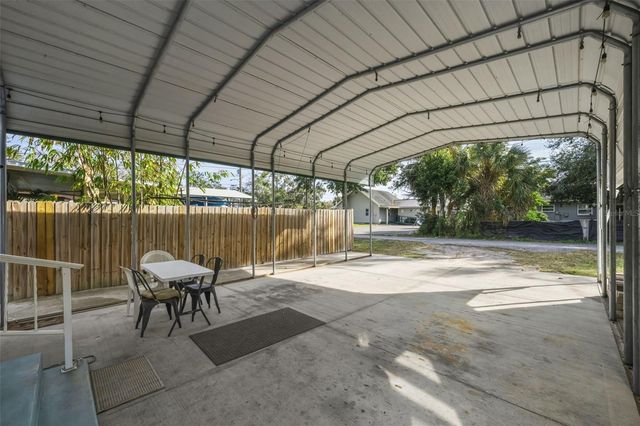 5936 CENTRAL AVENUE, New Port Richey, FL 34652