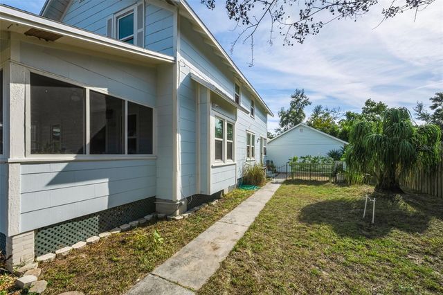 5936 CENTRAL AVENUE, New Port Richey, FL 34652