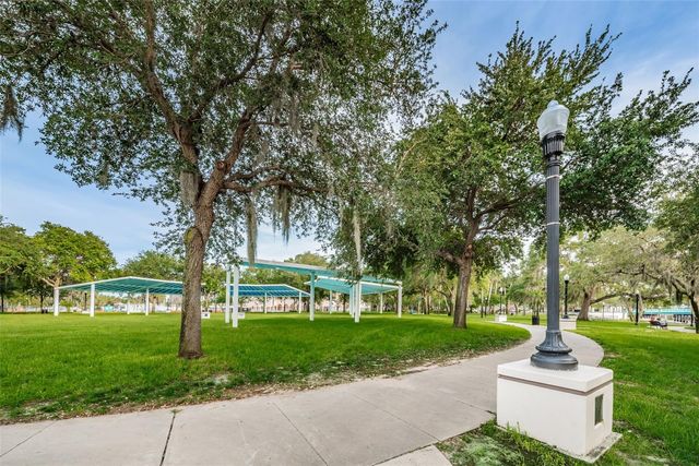 5936 CENTRAL AVENUE, New Port Richey, FL 34652